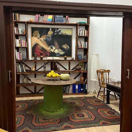 Ottoman Architecture House Homestay *