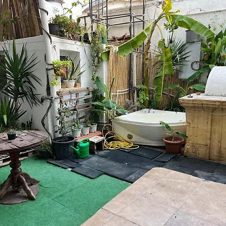 Homestay Ottoman Architecture House